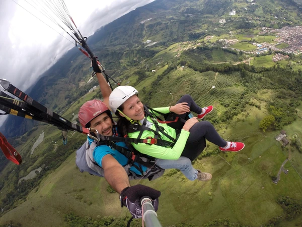 Vuelo En Parapente